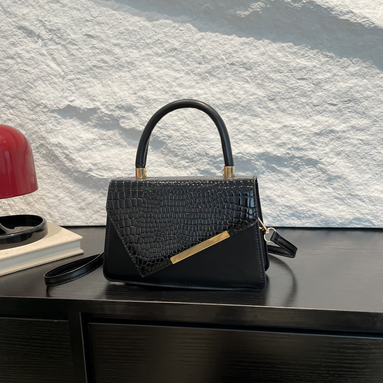 Retro Minimalist Large-capacity Casual Small Square Handbag