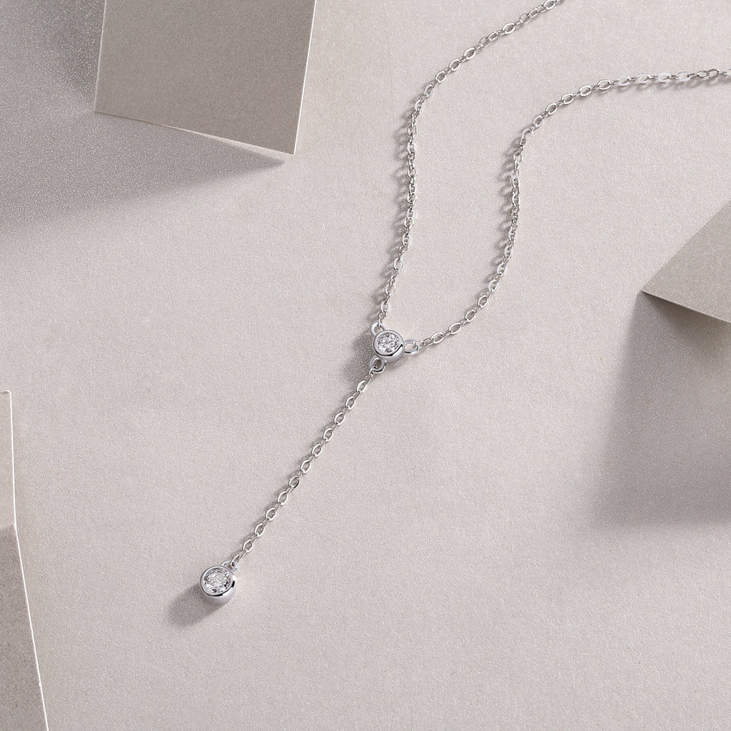 Tassel - A Fashionable And Luxurious Diamond Jewelry Pendant Set With Moissanite S925 Sterling Silver And Platinum Plating