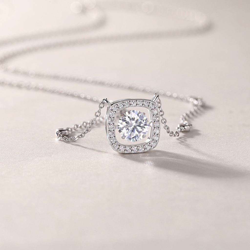 Sweet - A Fashionable And Luxurious Diamond Jewelry Pendant Set With 1-carat Moissanite S925 Sterling Silver And Platinum Plating